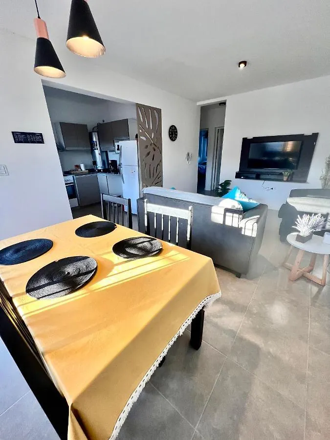 Lumiere Apartments 2 - Moderno Y Luminoso Apartamento En ميندوزا 0*,  الأرجنتين